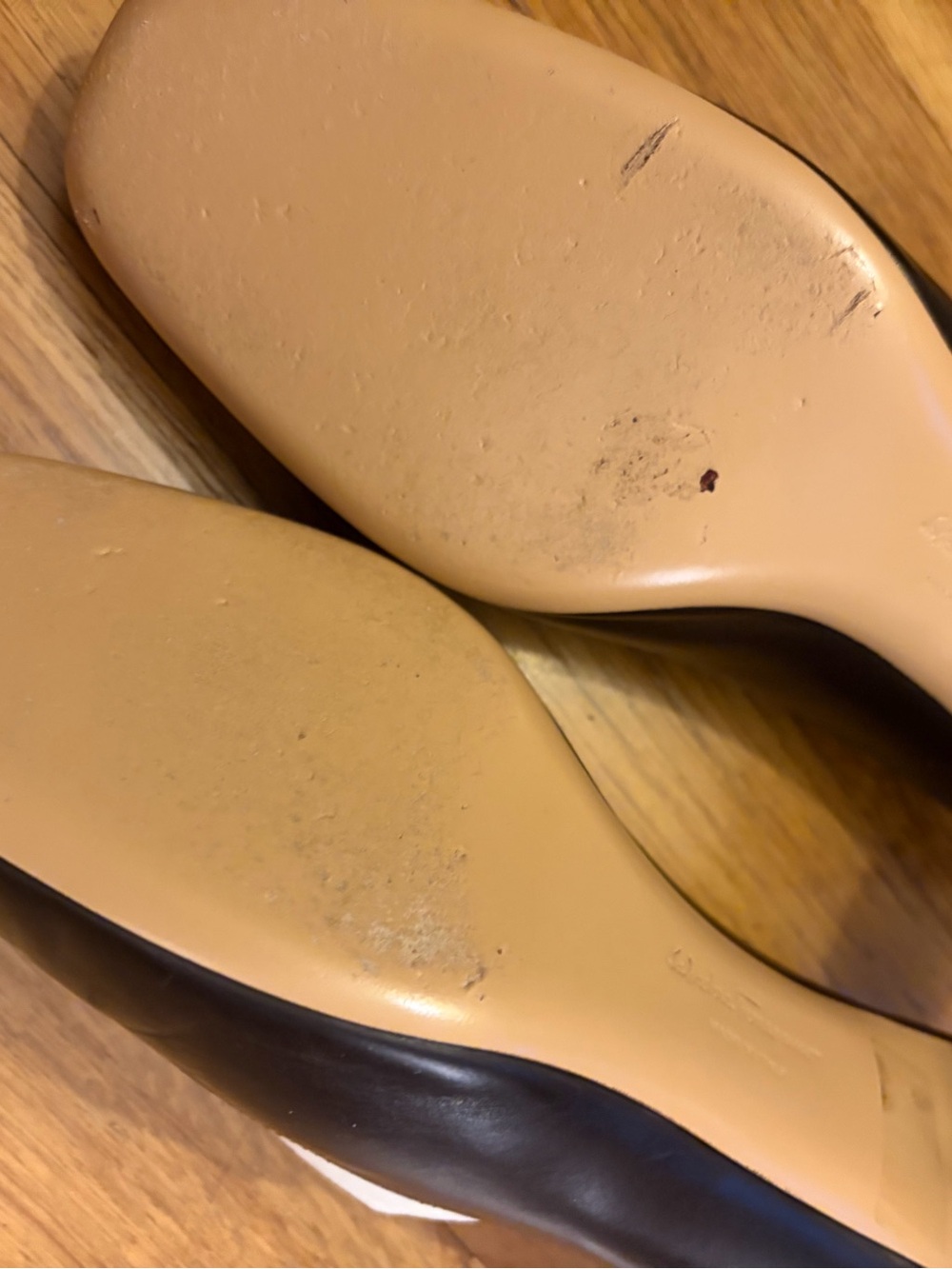 Salvatore Ferragamo Sanna Pump - Picture 6 of 6